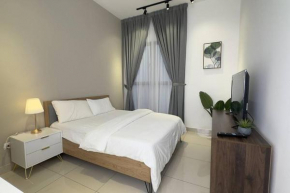 Cozy studio service suite Free parking Netflix Trion KL